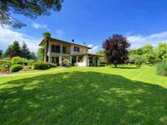 Foto Villa in Vendita, pi di 6 Locali, 305 mq, San Felice del Benaco