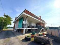 Foto Villa in Vendita, pi di 6 Locali, 345 mq, Verolengo (Casabianca