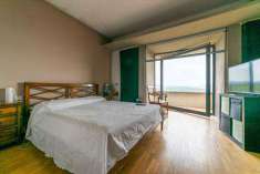 Foto VILLA in Vendita, pi di 6 Locali, 350 mq, SESTO FIORENTINO