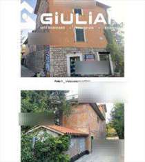 Foto Villa in Vendita, pi di 6 Locali, 352 mq, Albano Laziale
