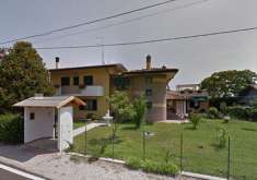 Foto Villa in Vendita, pi di 6 Locali, 366,2 mq, Latisana