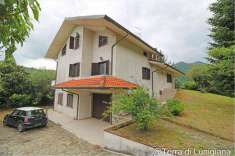 Foto Villa in Vendita, pi di 6 Locali, 370 mq, Tresana