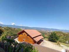 Foto Villa in Vendita, pi� di 6 Locali, 4 Camere, 200 mq (LAPPANO ALT