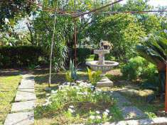 Foto Villa in Vendita, pi di 6 Locali, 4 Camere, 220 mq (CAVA DE' T