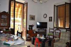 Foto Villa in Vendita, pi di 6 Locali, 4 Camere, 250 mq (CARRARA FOS