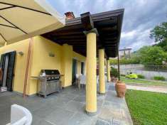 Foto Villa in Vendita, pi di 6 Locali, 4 Camere, 340 mq (CASTELNUOVO