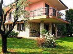 Foto Villa in Vendita, pi di 6 Locali, 4 Camere, 350 mq (PUEGNAGO SU