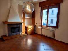 Foto Villa in Vendita, pi� di 6 Locali, 4 Camere, 366 mq (GUASTALLA)