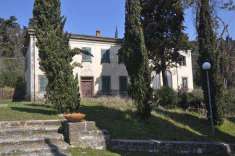Foto Villa in Vendita, pi di 6 Locali, 4 Camere, 400 mq (MONTECATINI