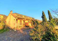 Foto Villa in Vendita, pi di 6 Locali, 400 mq, Broccostella