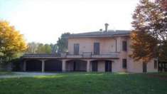 Foto Villa in Vendita, pi di 6 Locali, 425 mq, Cassago Brianza