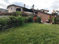 Foto Villa in Vendita, pi di 6 Locali, 440 mq, Perugia (Cenerente)