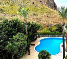 Foto Villa in Vendita, pi di 6 Locali, 472 mq, Partinico