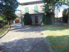 Foto Villa in Vendita, pi di 6 Locali, 5 Camere, 320 mq (CASTIGLION