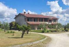 Foto Villa in Vendita, pi di 6 Locali, 513 mq, Meldola