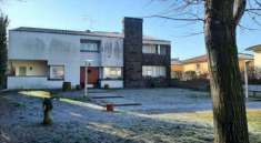 Foto Villa in Vendita, pi di 6 Locali, 519 mq, San Bonifacio