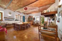 Foto VILLA in Vendita, pi di 6 Locali, 533 mq, GAIOLE IN CHIANTI