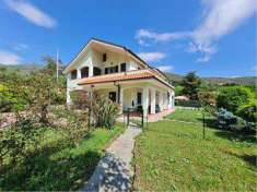 Foto Villa in Vendita, pi di 6 Locali, 580 mq, Ceriale