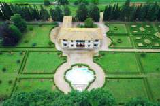 Foto Villa in Vendita, pi di 6 Locali, 6 Camere, 1035 mq (MONTERIGGI