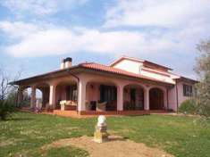 Foto Villa in Vendita, pi di 6 Locali, 6 Camere, 420 mq (ROSIGNANO M