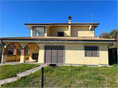 Foto Villa in Vendita, pi di 6 Locali, 6 Camere, 737 mq (FIANO ROMAN