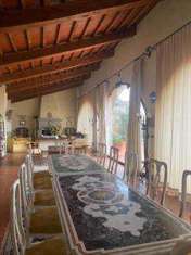 Foto Villa in Vendita, pi di 6 Locali, 700 mq (Casciana Terme Lari)