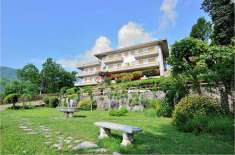 Foto Villa in Vendita, pi� di 6 Locali, 700 mq, Rota d'Imagna
