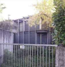 Foto Villa in Vendita, pi di 6 Locali, 748 mq, Porto Mantovano