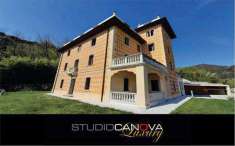 Foto Villa in Vendita, pi di 6 Locali, 769 mq, Vittorio Veneto