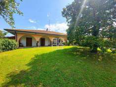 Foto Villa in Vendita, pi� di 6 Locali, 775 mq, Moniga del Garda