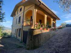 Foto Villa in Vendita, pi di 6 Locali, pi di 6 Camere, 450 mq (BUGG