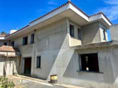 Foto Villa in vendita a Aci Catena - 7 locali 200mq