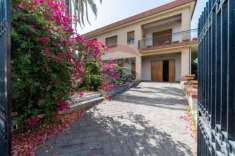 Foto Villa in vendita a Acireale - 12 locali 500mq