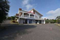 Foto Villa in vendita a Acireale - 7 locali 500mq