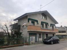 Foto Villa in vendita a Adria - 9 locali 186mq
