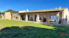 Foto Villa in vendita a Aglientu