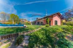 Foto Villa in vendita a Agrate Conturbia - 7 locali 180mq