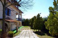 Foto Villa in vendita a Aielli - 10 locali 337mq