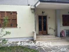 Foto Villa in vendita a Alanno