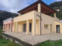 Foto Villa in vendita a Alassio