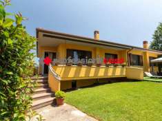 Foto Villa in vendita a Albanella