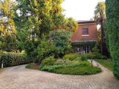 Foto Villa in vendita a Albizzate