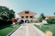 Foto Villa in vendita a Albonese