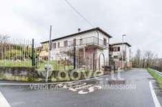 Foto Villa in vendita a Almenno San Bartolomeo - 8 locali 400mq