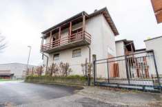 Foto Villa in vendita a Almenno San Bartolomeo