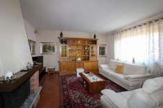 Foto Villa in vendita a Alta Valle Intelvi