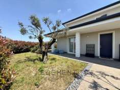 Foto Villa in Vendita a Angiari Angiari - Centro