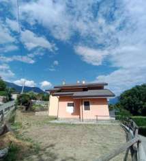 Foto Villa in vendita a Aosta