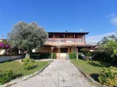 Foto Villa in vendita a Aprilia