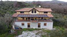 Foto Villa in vendita a Aquara